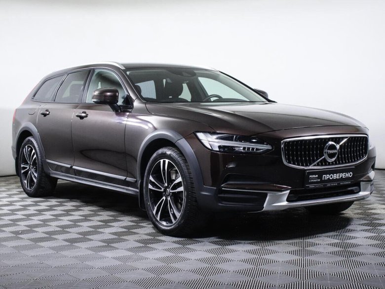 Volvo v90 Cross Country 2022