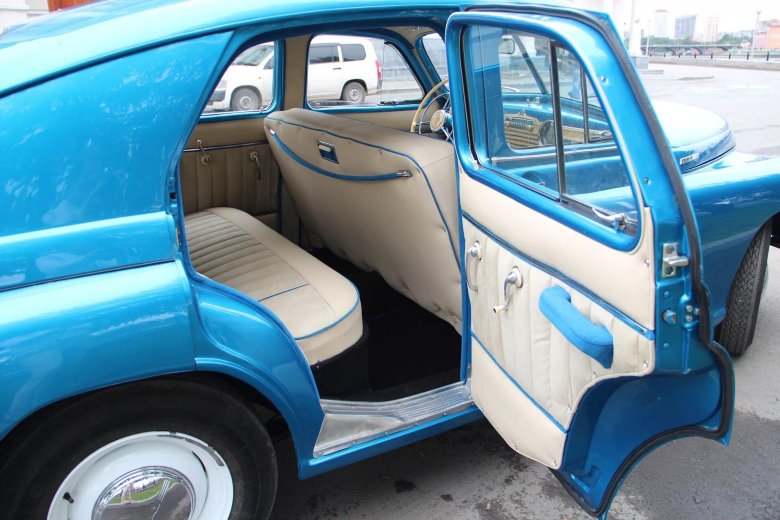 ГАЗ 20 победа салон