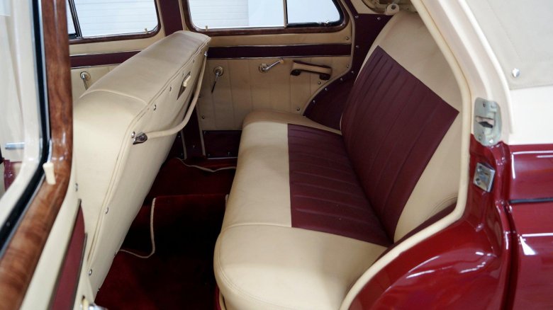 ГАЗ 20 победа салон