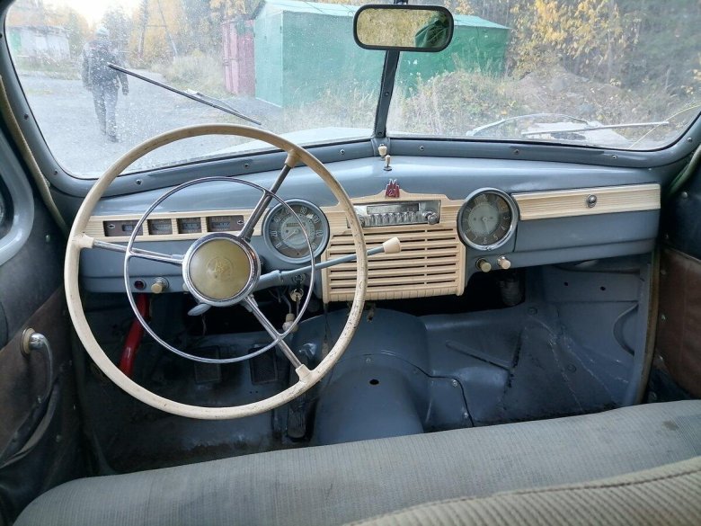 Газ 20 победа салон