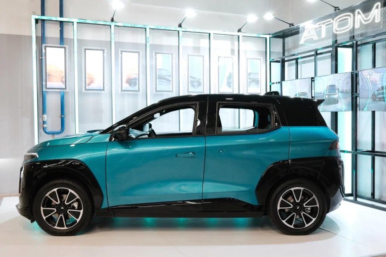 Машина атом электромобиль