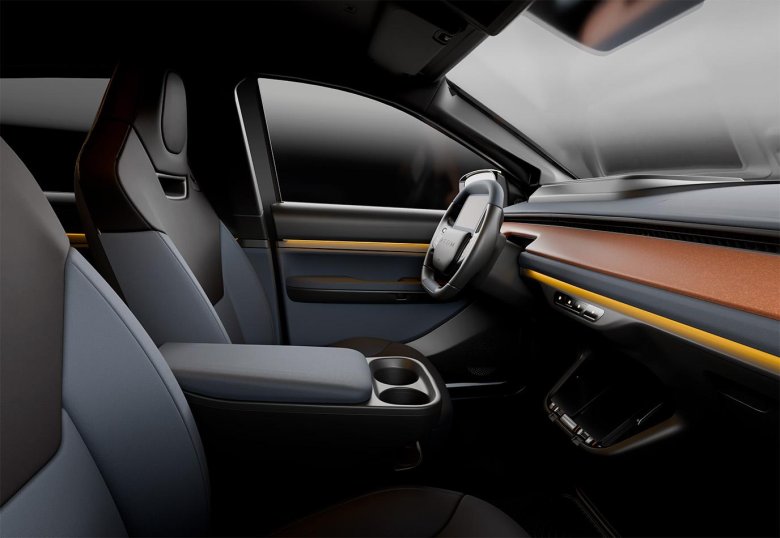 Электромобиль атом