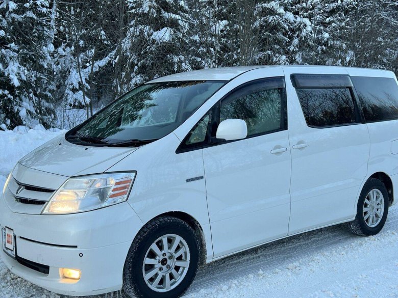 Тойота альфард 2005 года