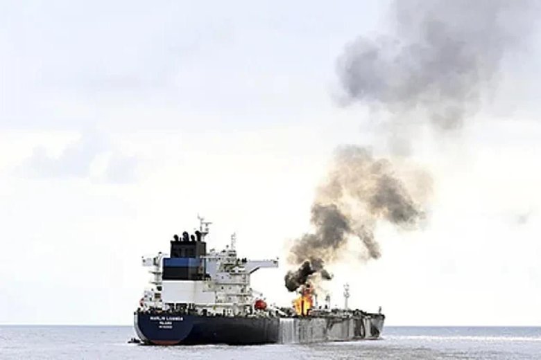 Хуситы атаки на корабли