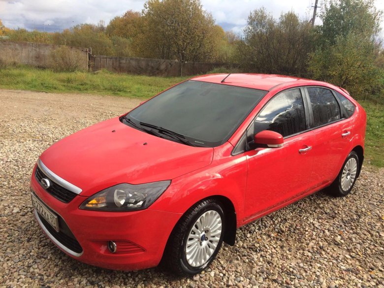 Ford Focus 2 красный