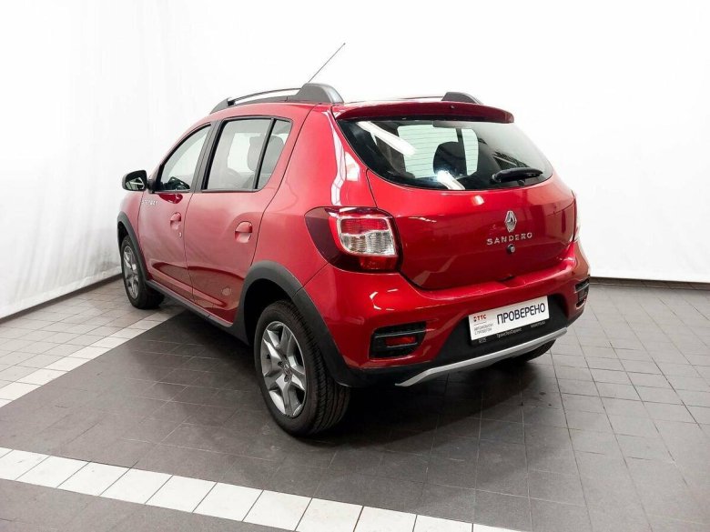 Рено сандеро степвей 2022