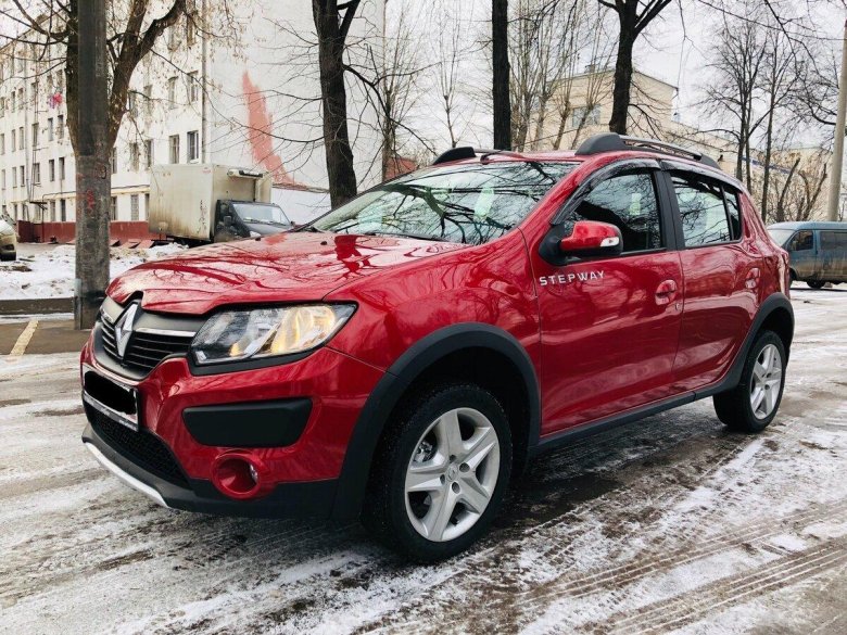 Renault Sandero Stepway красный