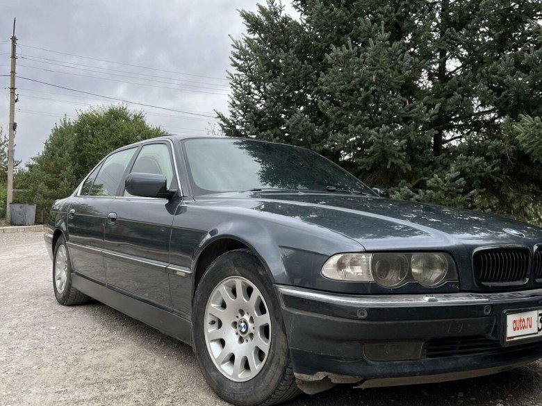 БМВ 735 1999