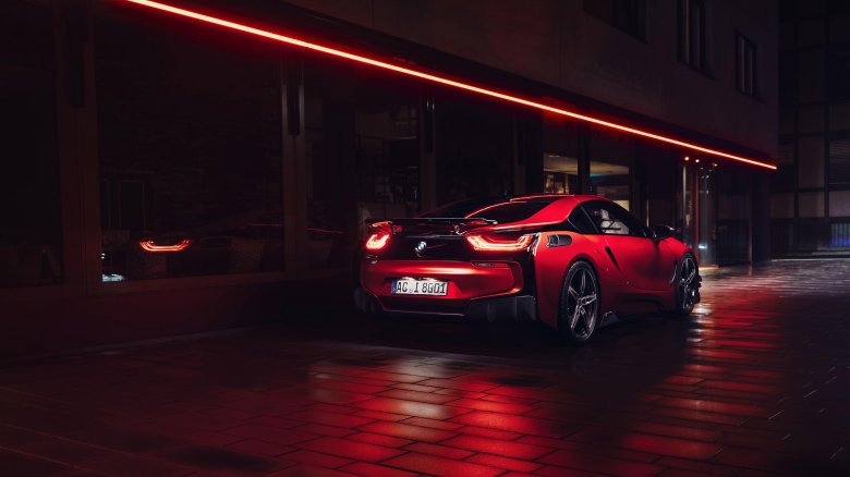 BMW i8 неон