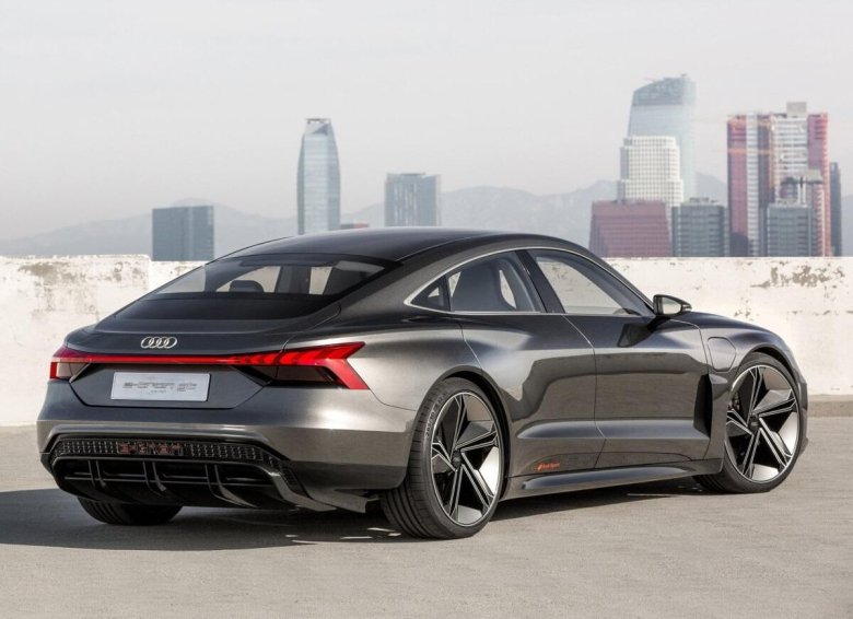 Audi e-tron gt 2018