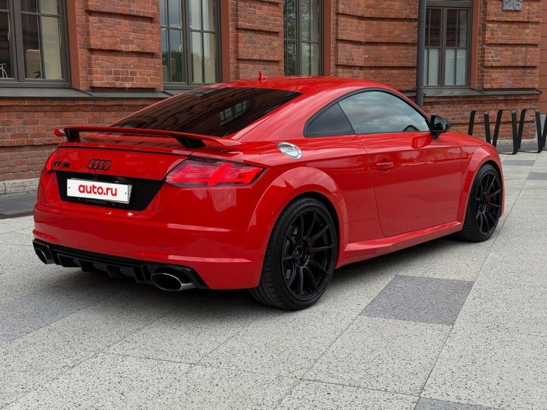 Audi tt rs 8s