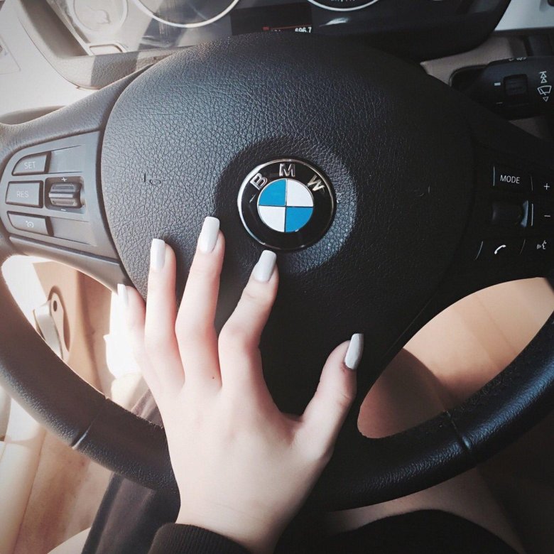 BMW x6 за рулем