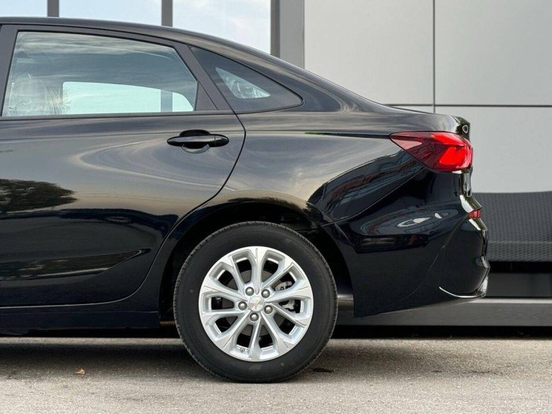 Шевроле монза 2023