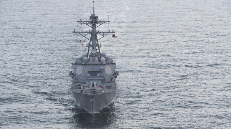 Арли берк эсминец