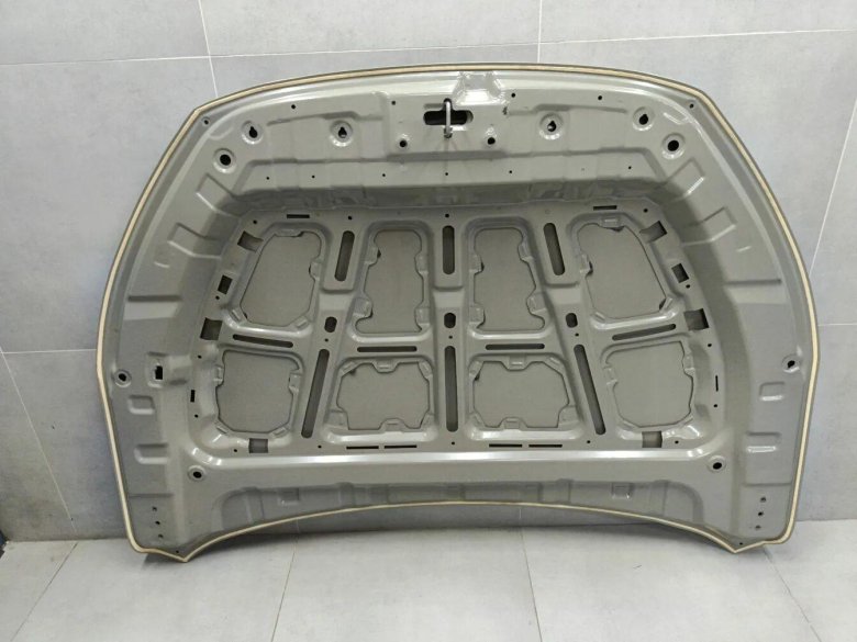 Кузовные запчасти