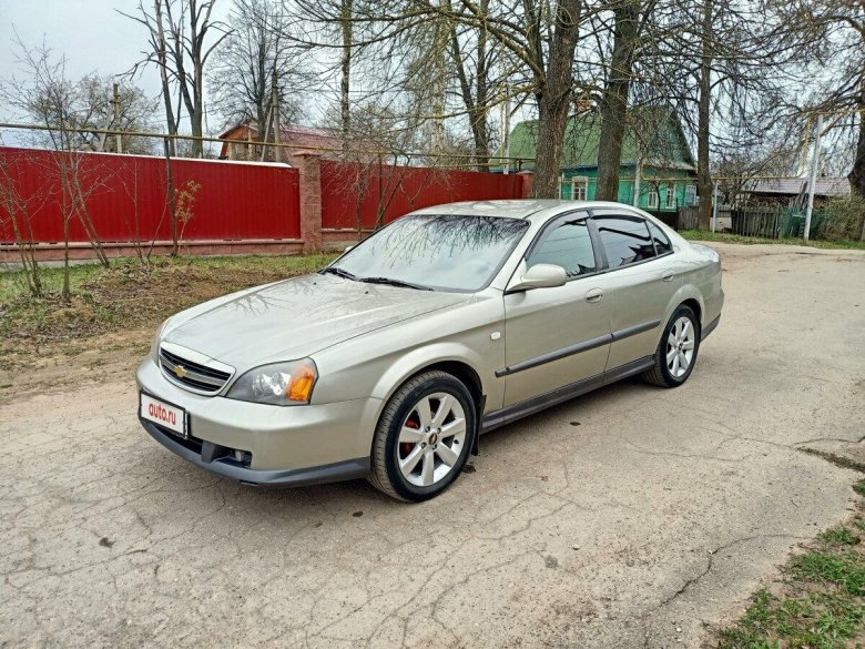 Chevrolet Evanda 2004