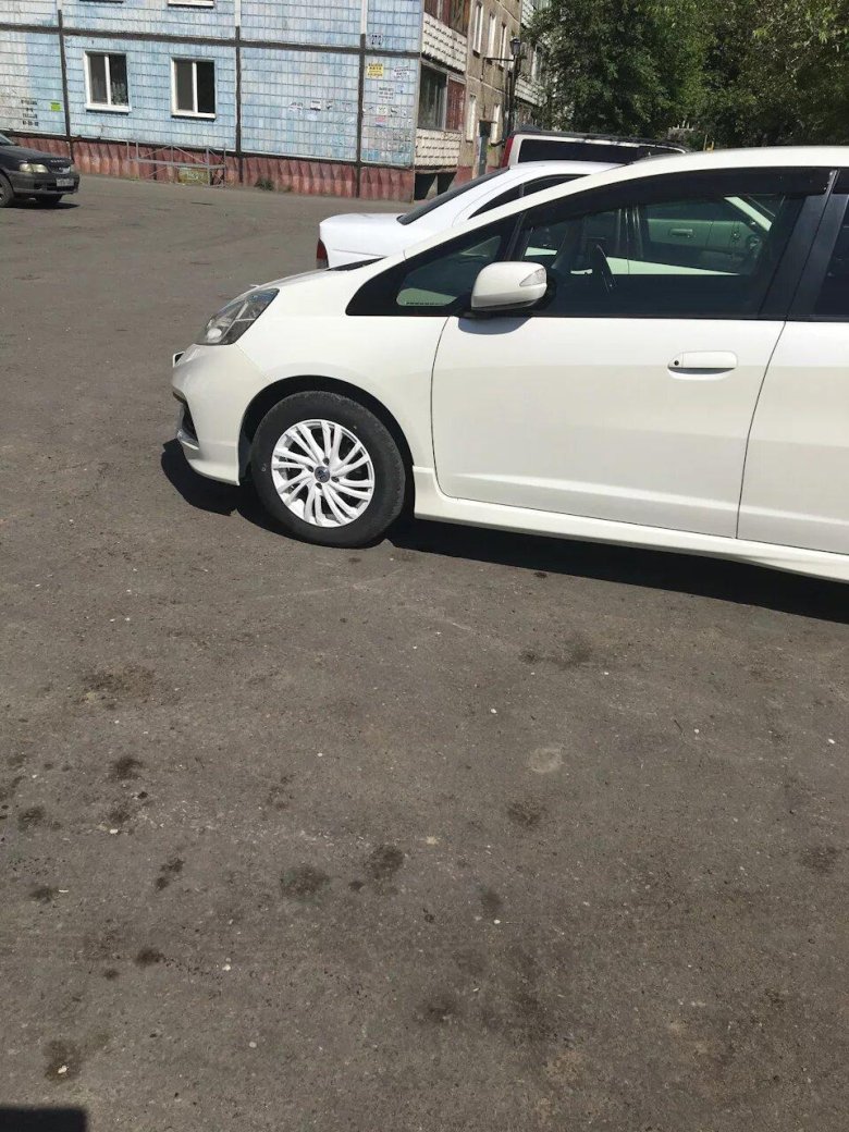 Хонда фит на 16 дисках