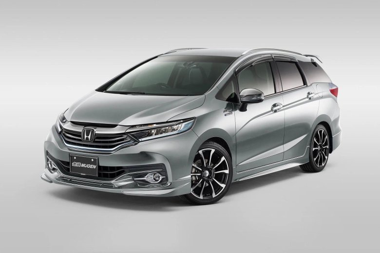 Honda Fit Shuttle Hybrid 2018