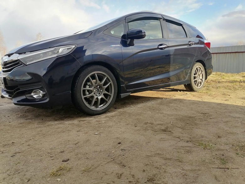 Хонда фит шаттл