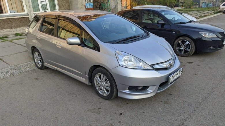 Хонда фит шаттл