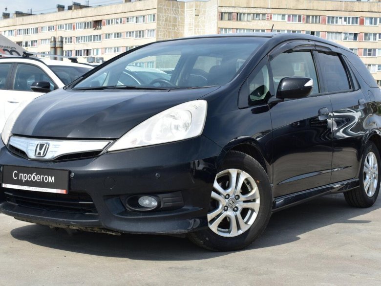 Honda fit shuttle 2011
