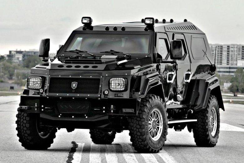 Conquest Knight XV машина