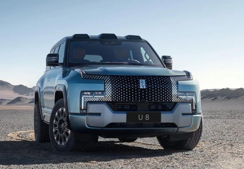 Внедорожник byd yangwang u 8