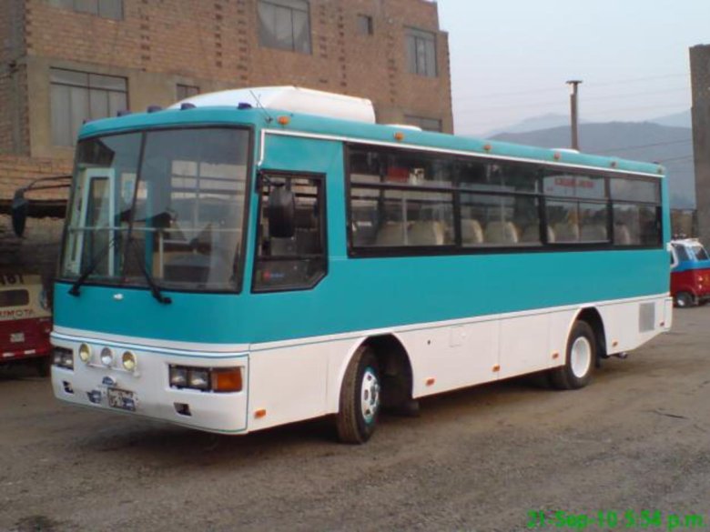 Автобус Kia Cosmos