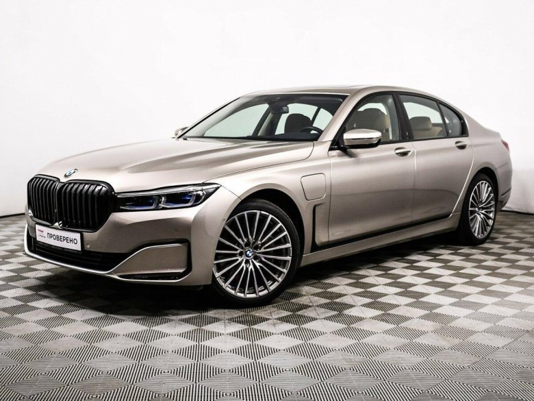 Бмв 7 серии 2019