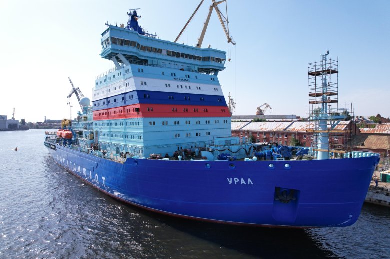 Ледокол Урал 22220