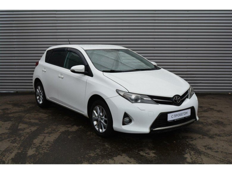 Toyota auris 2014