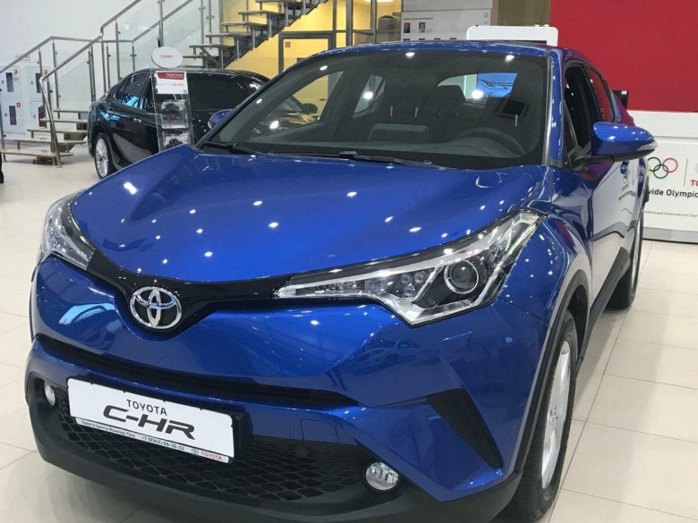 Тойота c hr