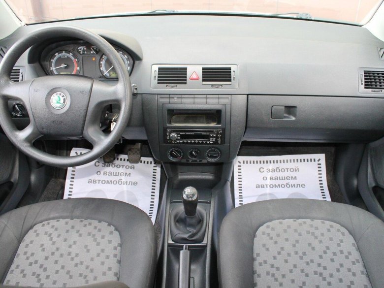 Skoda Fabia 2007 салон