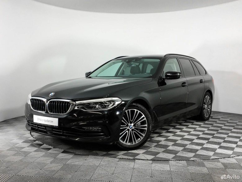БМВ 520 2020