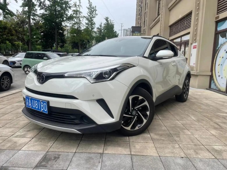 Внедорожник toyota