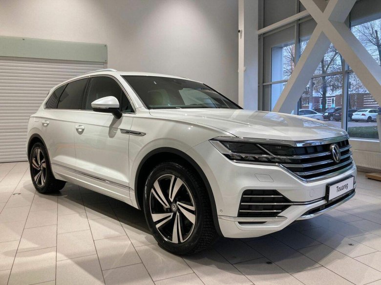 Фольксваген Туарег 2022