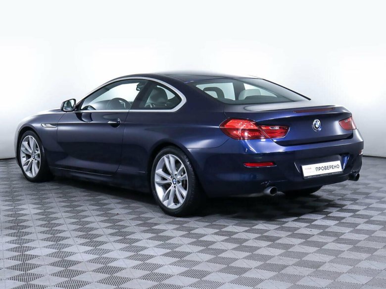 Синий бмв