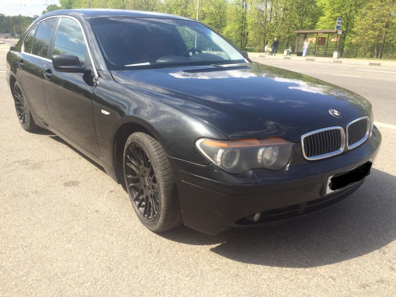 БМВ 735i 2002
