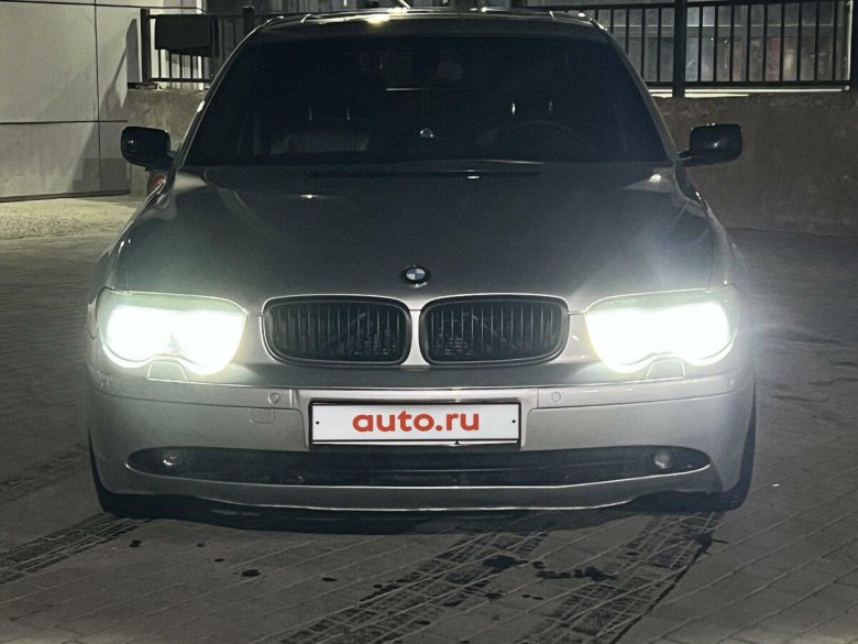 Бмв 7 серии 2002