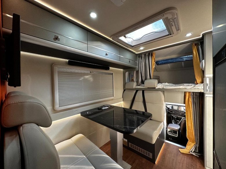 Китайский кемпер автодом