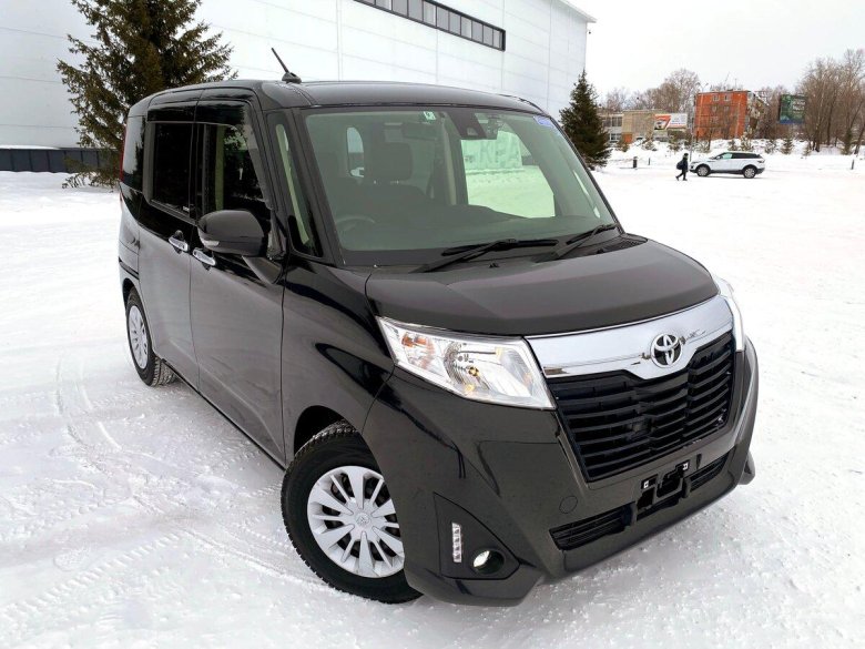 Toyota roomy 2018 серая