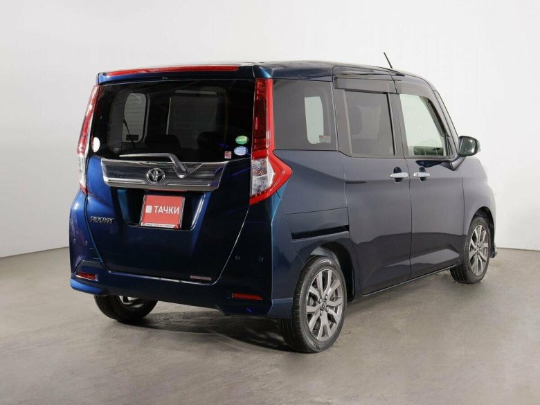 Тойота roomy