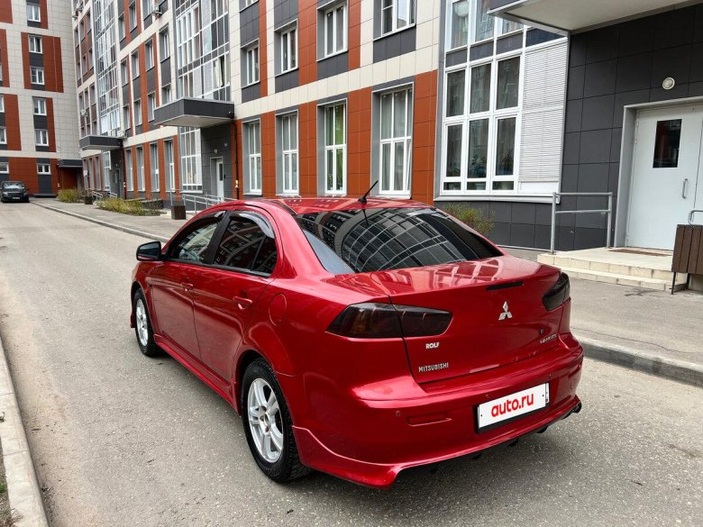 Митсубиси лансер x