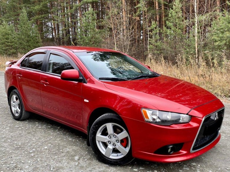 Митсубиси лансер 10 красный рестайлинг