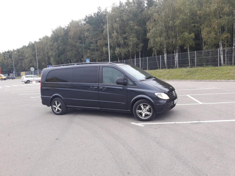 Мерседес Виано 2005