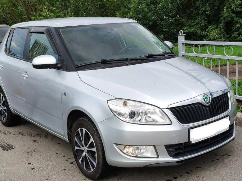 Шкода Фабия 2 2012