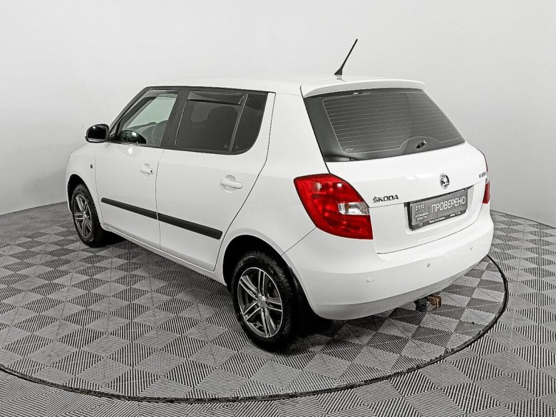 Шкода фабия 2007 1.6 автомат