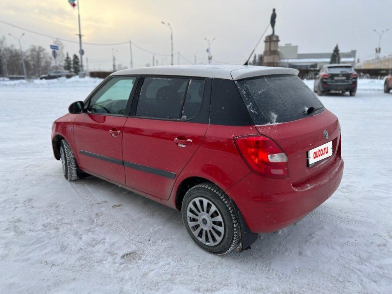 Шкода фабия 2