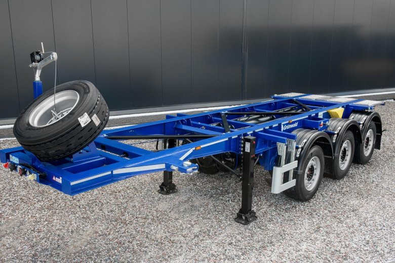 Полуприцеп контейнеровоз Грюнвальд