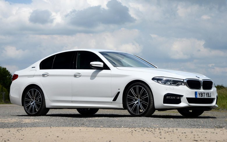 BMW m5 g30 белая